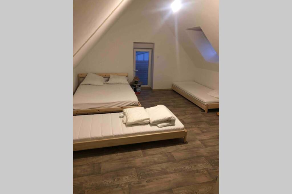 Charmante maison à deux pas de la mer Gouville-sur-Mer Extérieur photo