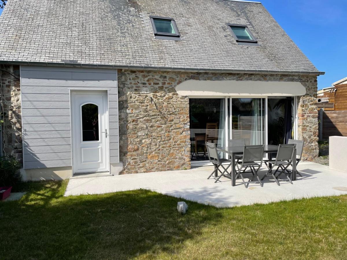 Charmante maison à deux pas de la mer Gouville-sur-Mer Extérieur photo